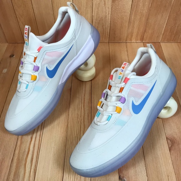 Nike SB Nyjah Free 2 White Coast Pink Skate Shoes - Picture 2 of 5